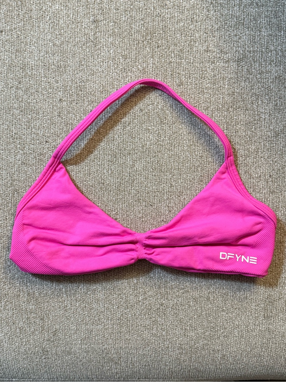 Dfyne sports bra